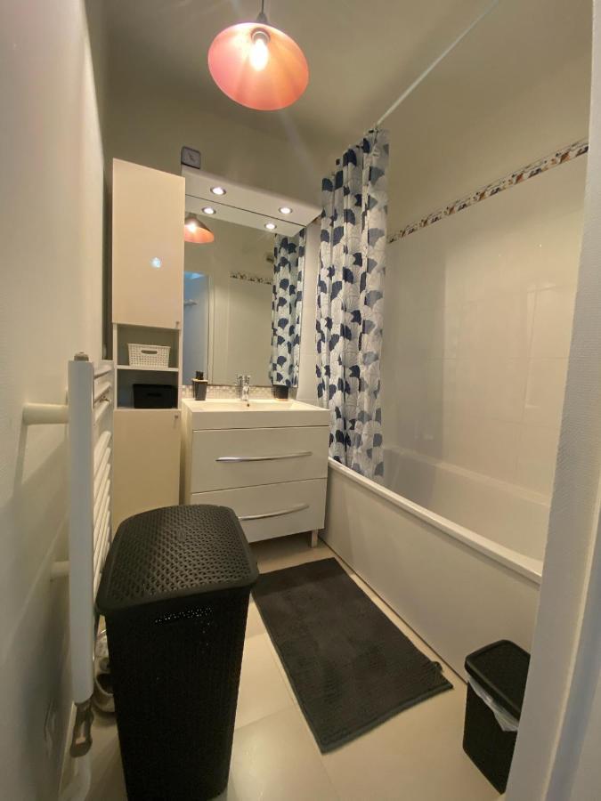 Noisy-Le-Grand Centre : Proche Disneyland Et Paris Apartment ภายนอก รูปภาพ