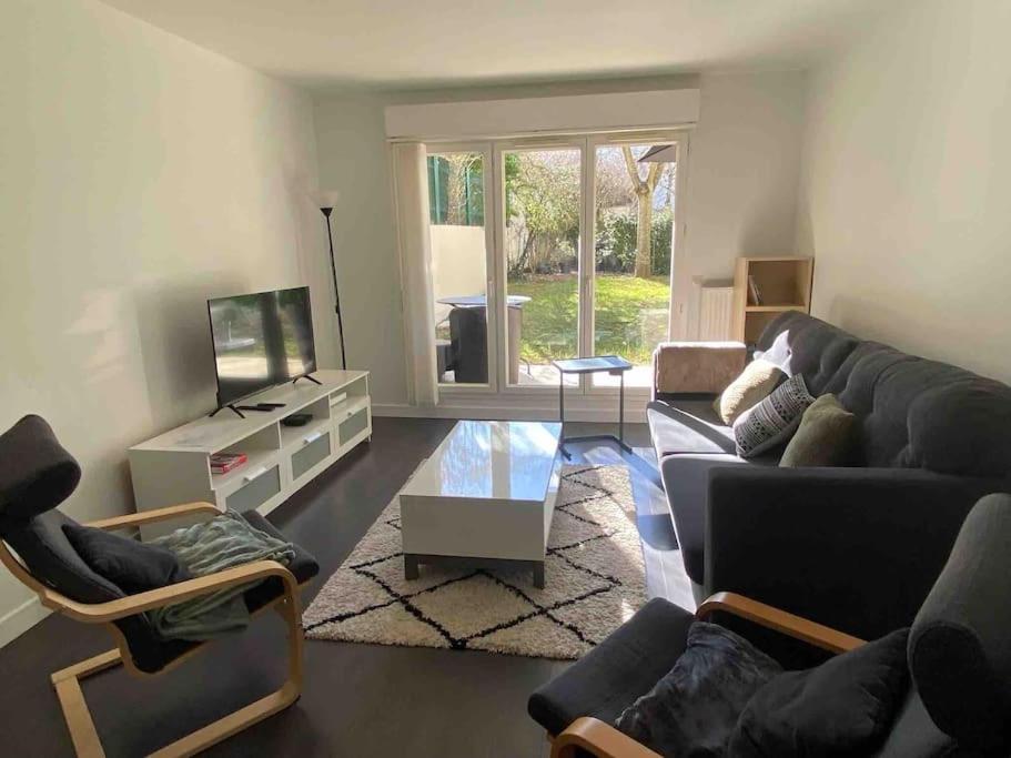 Noisy-Le-Grand Centre : Proche Disneyland Et Paris Apartment ภายนอก รูปภาพ